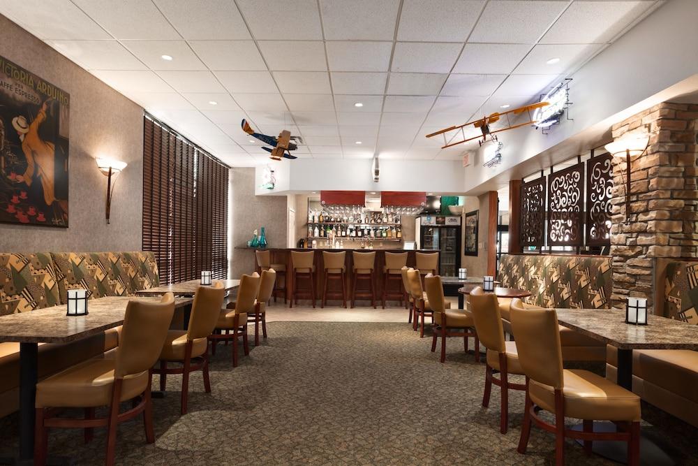 Wyndham Garden Wichita Downtown Hotel Eksteriør billede