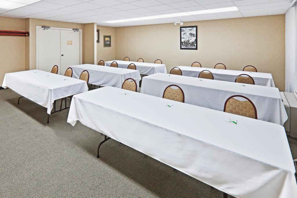Wyndham Garden Wichita Downtown Hotel Faciliteter billede